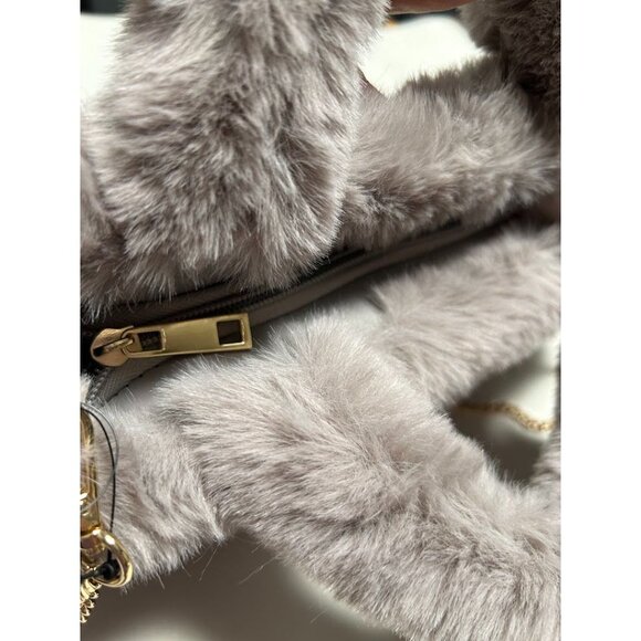Vegan Faux Fur Handbag With Gold Chain‎ -12" x 8" - Expressions NYC - Picture 9 of 10
